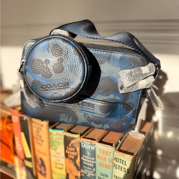 Coach Blue and Gray Camo Crossbody Bag - Picture 3 of 7